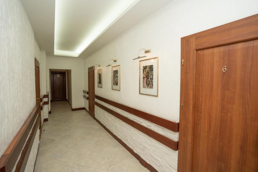 Hotel Piano Kiev Exterior foto
